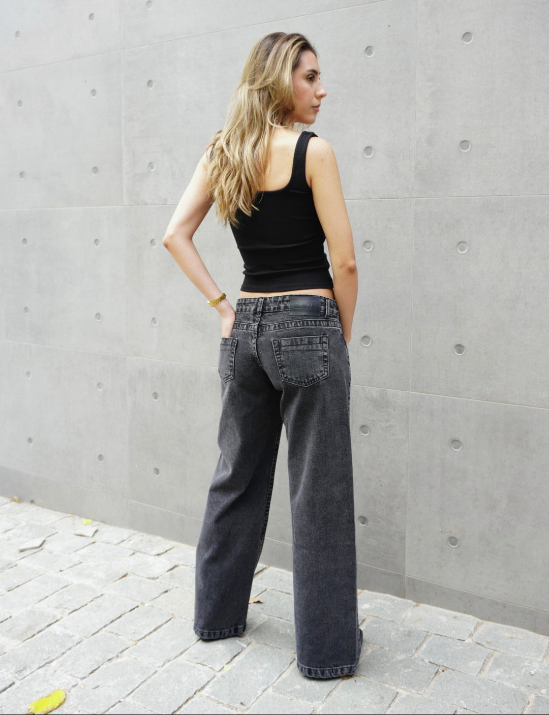 Blazze 05 - Black